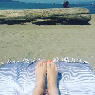 Fiona Vroom feet photo 10