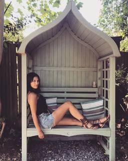 Fiona Wade feet photo 1