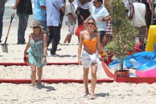 Fiorella Mattheis feet photo thumbnail