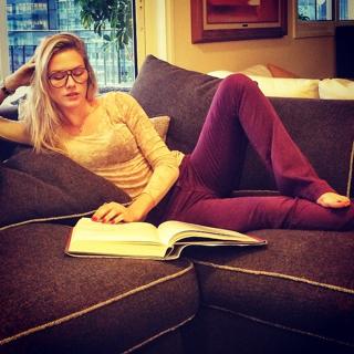 Fiorella Mattheis feet photo thumbnail