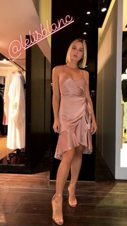 Fiorella Mattheis feet photo thumbnail