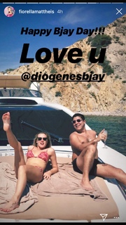 Fiorella Mattheis feet photo thumbnail