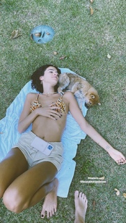 Fiorella Mattheis feet photo thumbnail