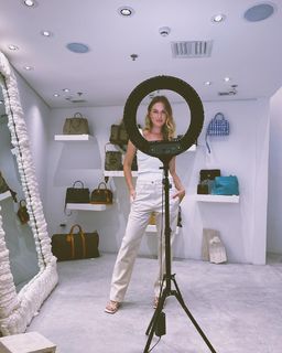 Fiorella Mattheis feet photo thumbnail