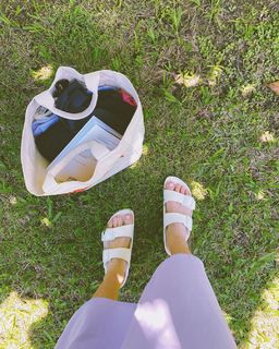 Fiorella Mattheis feet photo thumbnail