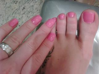 Fiorella Mattheis feet photo thumbnail