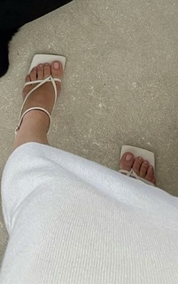 Fiorella Mattheis feet photo thumbnail