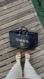 Fiorella Mattheis feet photo thumbnail