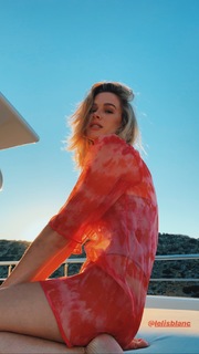 Fiorella Mattheis feet photo thumbnail