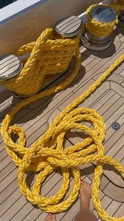 Fiorella Mattheis feet photo thumbnail