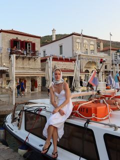 Fiorella Mattheis feet photo thumbnail