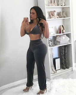 Fiorella Viñas feet photo 18