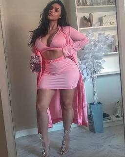 Fiorella Viñas feet photo 16