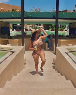 Fiorella Viñas feet photo 11