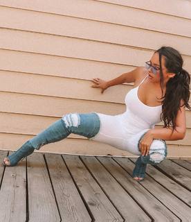 Fiorella Viñas feet photo 17