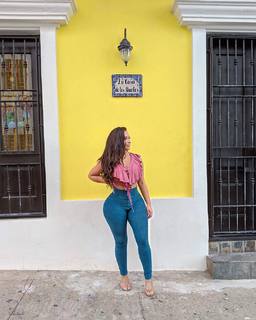 Fiorella Viñas feet photo 14