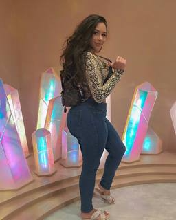 Fiorella Viñas feet photo 8