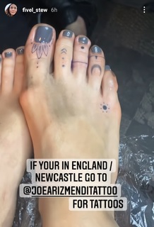 Fivel Stewart feet photo 2