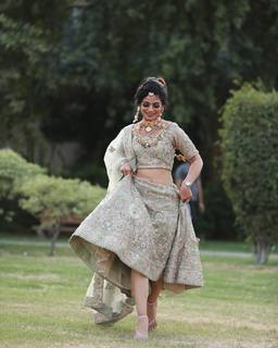 Fiza Chaudhary feet photo 20