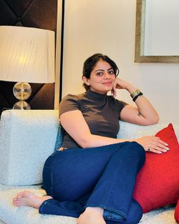 Fiza Chaudhary feet photo 4