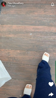 Fiza Chaudhary feet photo 15