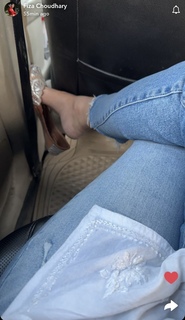 Fiza Chaudhary feet photo 13