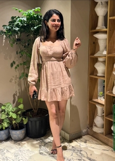 Fiza Chaudhary feet photo 16