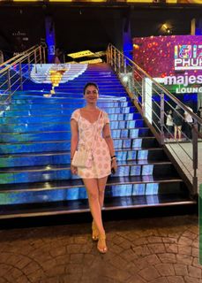 Fiza Chaudhary feet photo 20