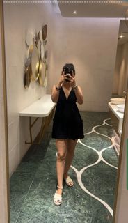 Fiza Chaudhary feet photo 18