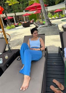 Fiza Chaudhary feet photo 15