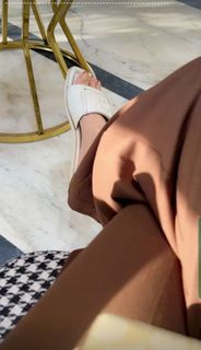 Fiza Chaudhary feet photo 14