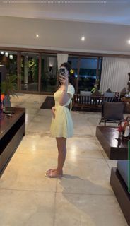 Fiza Chaudhary feet photo 18