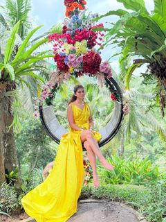 Fiza Chaudhary feet photo 7