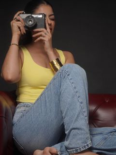 Fiza Chaudhary feet photo 10