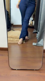 Fiza Chaudhary feet photo 6