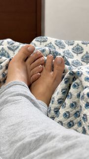 Fiza Chaudhary feet photo 1