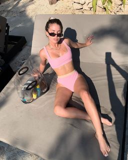 Flavia Laos feet photo 6