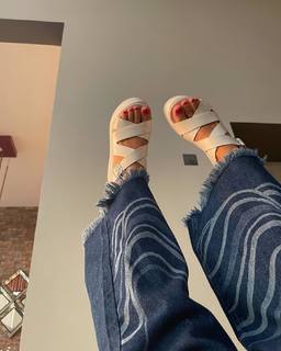 Flavia Laos feet photo 19