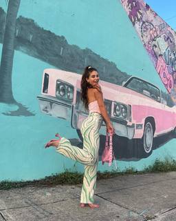 Flavia Laos feet photo 14