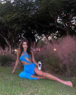 Flavia Laos feet photo 12