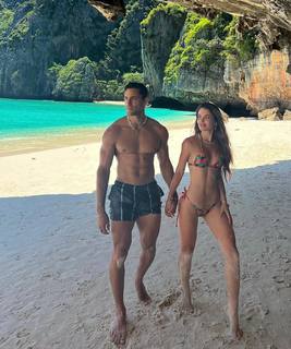 Flavia Laos feet photo 8