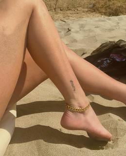 Flavia Laos feet photo 7