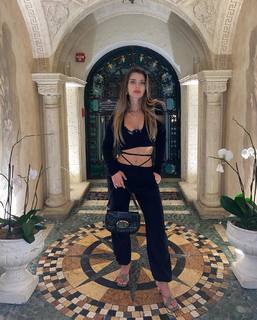 Flavia Laos feet photo 19
