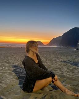 Flavia Laos feet photo 6