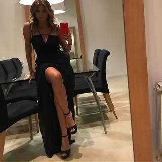 Flavia Palmiero feet photo thumbnail