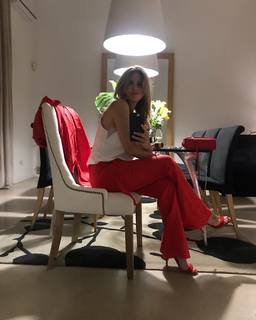 Flavia Palmiero feet photo thumbnail