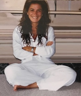 Flavia Palmiero feet photo thumbnail