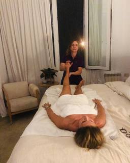 Flavia Palmiero feet photo thumbnail