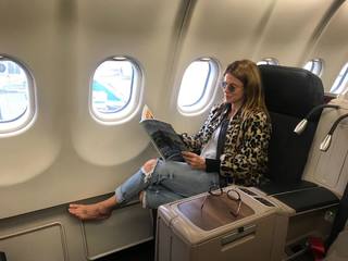 Flavia Palmiero feet photo thumbnail