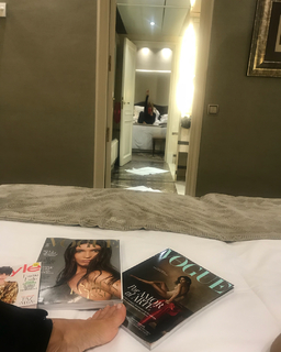 Flavia Palmiero feet photo thumbnail